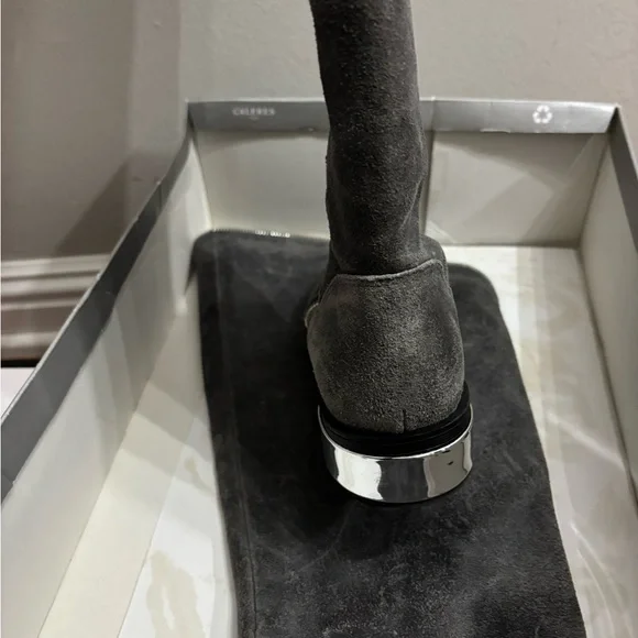 Fergie Navaro Monument Over the knee suede boots - Picture 4 of 8